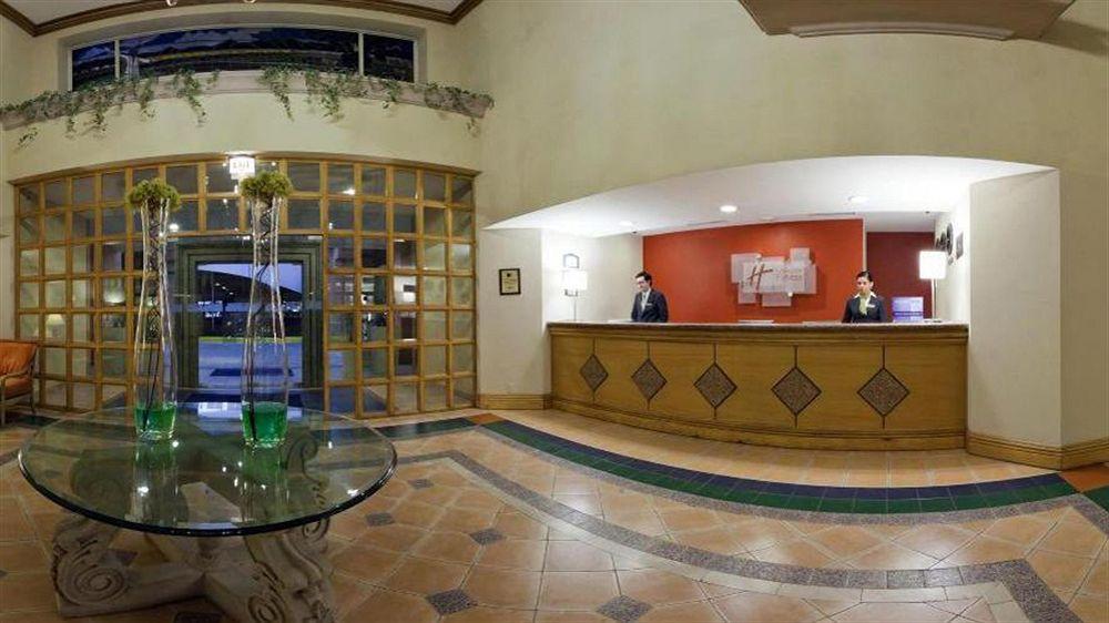 Holiday Inn Express Torreon By Ihg Экстерьер фото