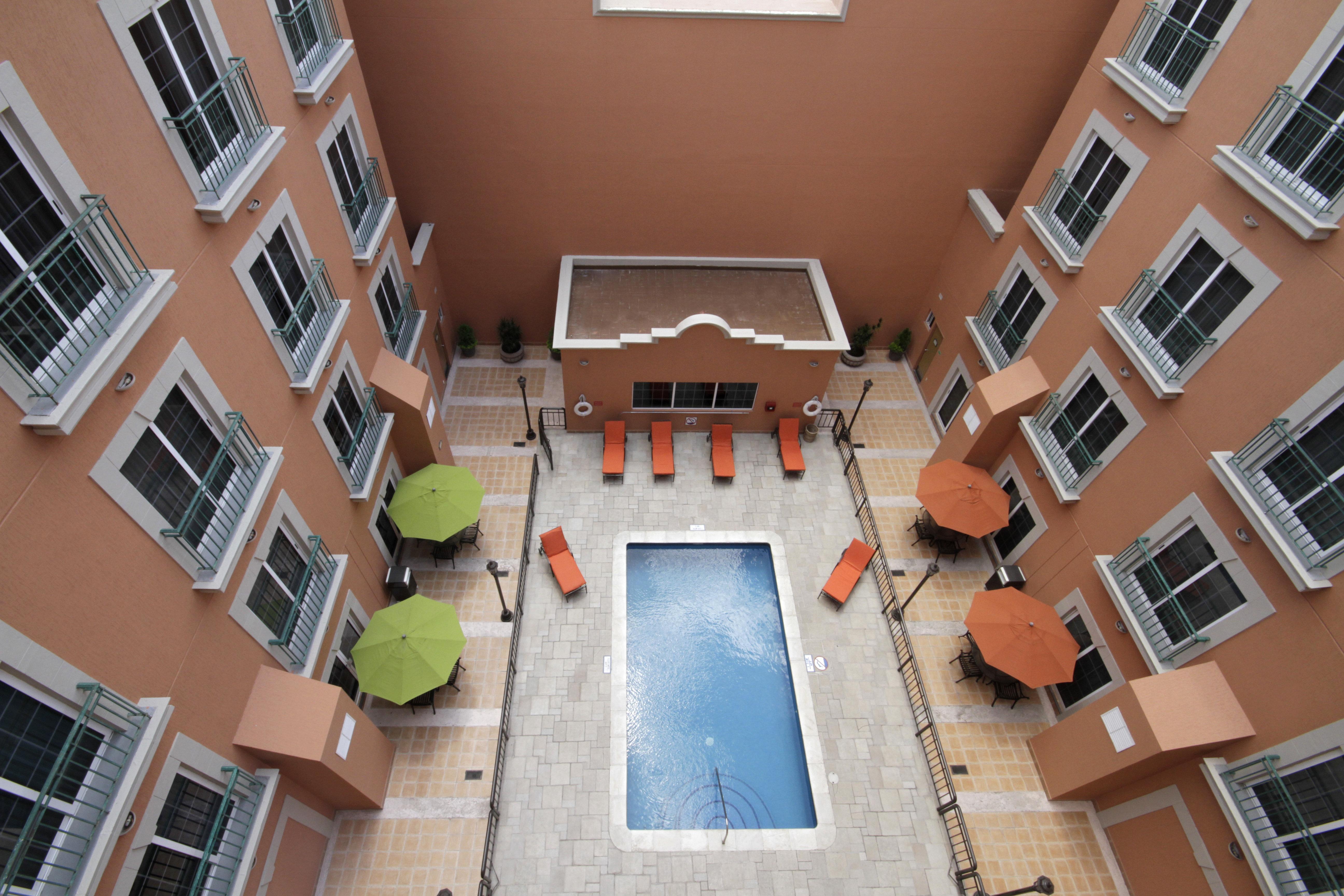 Holiday Inn Express Torreon By Ihg Экстерьер фото