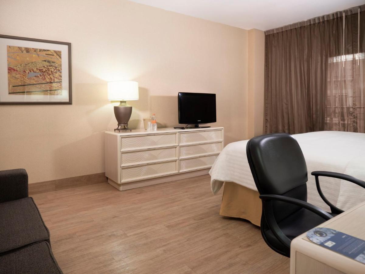Holiday Inn Express Torreon By Ihg Экстерьер фото