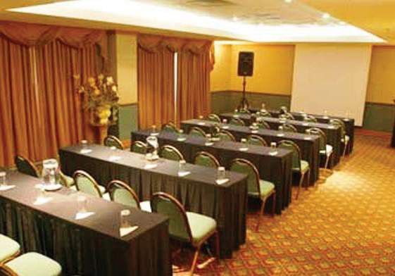 Holiday Inn Express Torreon By Ihg Бизнес фото